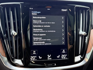 Volvo V60 2.0 T6 Recharge AWD Inscription  | Trekhaak | Pano | LED | Keyless | Adapt. Cruise | Apple/Android | Four C / 76
