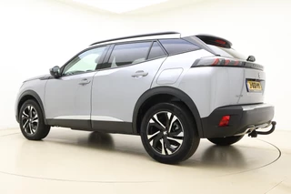 Peugeot 2008 1.2 PureTech Blue Lease Allure 130 PK | Handgeschakeld | Trekhaak | Navigatie | Climate Control | Airco | Cruise Control | Camera | Licht Metalen Velgen / 13