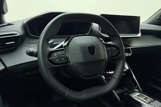 Peugeot 2008 1.2 Hybrid 145 Allure | Climate & Cruise control | Achteruitrijcamera |voorstoelen verwarmd | Parkeersensoren | AppleCarplay / AndroidAuto | Full LED / 32