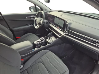 Kia Sportage 1.6 T-GDi Plug-in Hybrid AWD DynamicLine | Cruise Control | Climate Control | Camera | Navigatie | Stoelverwarming | Stuurverwarming | Elektrisch Verstelbare Bestuurdersstoel | / 22