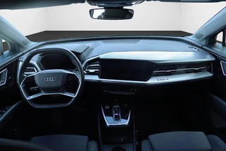 Audi Q4 e-tron 35 edition 92% SOH l Nederlandse auto | Warmtepomp l Stoelverwarming / 11