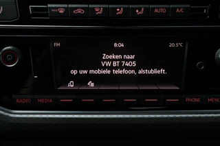 Volkswagen UP! 1.0 Camera Stoelverwarming PDC Cruise-control / 20