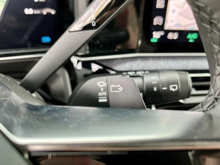 Renault 5 Comfort Range Techno 52 kWh  | V2G | Pack Winter | Pack Advanced Driving Assist | Two-Tone | Stoel+Stuurverwarming | Blindspot | Navigatie | Climate Control | Easy Park Assist | Apple CarPlay/Android Auto / 23