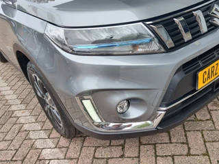 Suzuki Vitara 1.5 HYBRID STYLE AUTOMAAT  Adaptive Cruise | Dodehoeksensoren | Keyless / 40