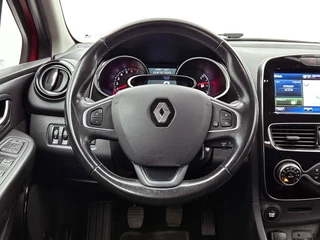 Renault Clio 0.9 TCe Bose | Trekhaak | Camera | Navigatie | Cruise Control | Climate Control | Parkeersensoren / 15