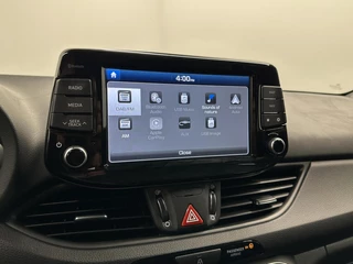 Hyundai i30 1.0 T-GDI Comfort CLIMATE CAMERA CARPLAY LM / 28
