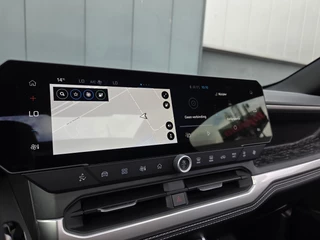 Jeep Compass First Edition 74 kWh  | Apple-Android | Panoramadak | Massagestoelen / 17