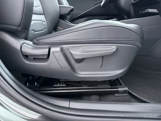 Kia Niro EV Edition Advanced 64.8 kWh - SOH 98,3% - Stoel-/stuurverwarming - Elektrisch verstelbare bestuurdersstoel - Leder - Navigatie - - Fabrieksgarantie t/m 2031 / 42