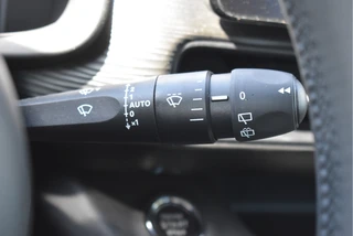 Jeep Avenger 1.2 Longitude Infotainment & Convenience pack | Keyless | DAB | Camera | Nav | Carplay | ADAS | Full LED | 4-Seasons / 47