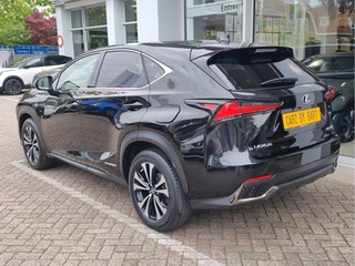 Lexus NX 300h AWD F SPORT LINE AUTOMAAT  360 Camera | Mark Levinson | Pano | Stoelventilatie / 4