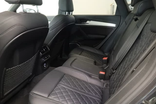 Audi Q5 55 TFSI e quattro Competition  B&O Panoramadak ACC PDC 24 Maanden garantie* (Vraag naar de voorwaarden) / 18