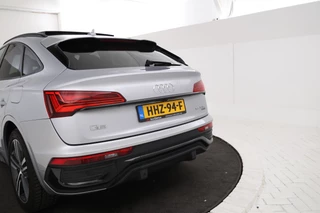 Audi Q5 Sportback 55 TFSI e S edition  Electrische trekhaak, Apple carplay / Android auto, Panorama dak, S line! / 9