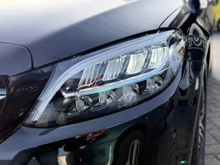 Mercedes-Benz C-klasse 200 Trekhaak|Facelift|Camera|LED|AUT / 24