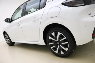 Peugeot 208 1.2 Hybrid e-DCS6 Style 110 PK | Automaat | Parkeersensor | Airco | Android auto / Apple Carplay | Cruise Control | Bluetooth | Nieuw uit voorraad leverbaar / 18
