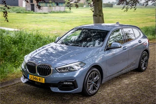 BMW 1 Serie 118i Executive Sport Line  Individual Storm Bay Shadow / 15