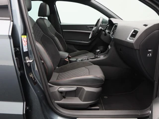 SEAT Ateca 1.5 TSi 150 Pk Automaat FR Business Intense | Trekhaak | Panorama dak | 360 Camera | Beats Audio | 19 Inch | / 53