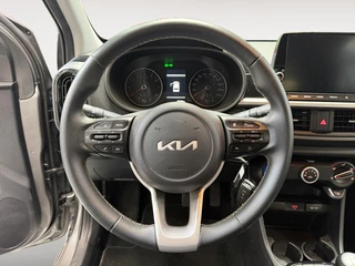 Kia Picanto 1.0 DPi DynamicLine RESTERENDE FABRIEKSGARANTIE T/M 2033 | Apple Carplay / Android Auto | Lichtsensor | Cruise Control | Camera Achter | 14"Lichtmetalen Velgen | Airconditioning / 20