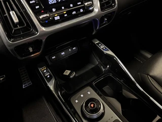Kia Sorento 1.6 T-GDI Plug-in Hybrid 4WD ExecutiveLine 7p. / 33