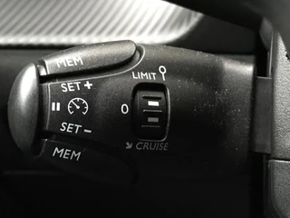 Peugeot 2008 1.2 PureTech Style | Camera | Navigatie / 15
