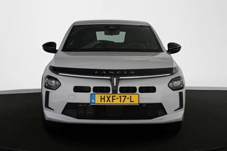 Lancia Ypsilon 1.2 Turbo Hybrid 110pk / 14