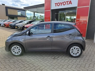 Toyota Aygo PLAY AIRCO CAMERA APPLE/ANDROID AUDIO-STUURWIELBED. BLUETOOTH LED-DAGRIJ / 4