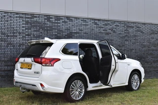 Mitsubishi Outlander 2.4 PHEV Diamand Edition 360º CAMERA/LEDER VOL!/TREKHAAK/ACC/ETC,! / 35