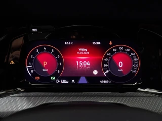 Volkswagen Golf 1.5 eTSI 150pk 7-DSG R-line / 22