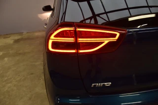 KIA Niro 1.6 GDi Hybrid 141pk DCT6 DynamicPlusLine / 27