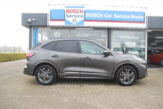 FORD Kuga 1.5 EcoBoost 150PK 2WD ST-Line / 5