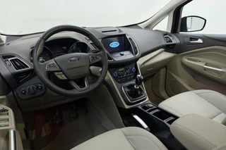 Ford C-Max 1.0 Titanium 125pk | Navigatie | Camera | Climate Control | Lederen Bekleding | Stoel - Voorruitverwarming | Weinig Kilometers | Parkeersensoren / 17
