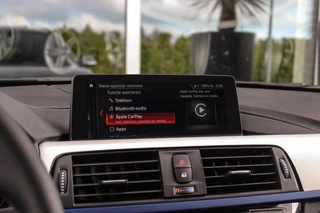 BMW 3-serie Touring 320i M Sport Edition | 2e eigenaar | NL auto | Camera | HiFi audio | Stoelverwarming | DAB | Head-up | Cruise control | LED | Park Assistant | PDC | Navigatie / 29