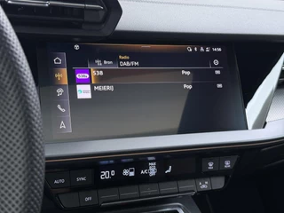 Audi A3 Sportback 45 TFSI e S edition Competition 272pk PHEV| 8.000KM!  | INCL. BTW | 143km RANGE WLTP!! | ADD. CRUISE | PANORAMADAK | FABRIEKSGARANTIE t/m 04-2027| MEGA COMPLETE AUTO| S-LINE BINNEN + BUITEN| LEDER| / 35