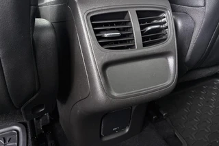 Opel Grandland 1.6 Turbo Plug-In Hybrid 4x4 Ultimate 300 PK Afneembare Trekhaak Stoel-Stuurverwarming / 34