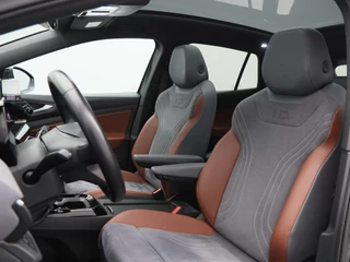 Volkswagen ID.4 First Max 77 kWh | Stoel/Stuurverwarming | Panorama dak | IQ Light | 360 Camera | Adaptive cruise | 21 Inch / 9