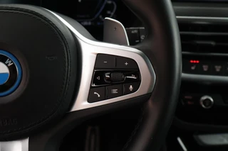 BMW X3 xDrive30e 292pk High Executive M Sport Camera Leder Panoramadak Stoelverwarming Navigatie / 23