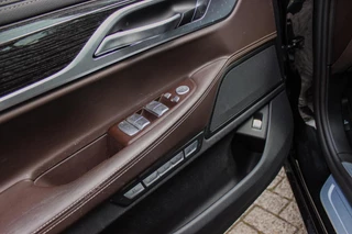 BMW 7-serie 740i High Executive | 2e eigenaar | Driving Assistant Plus | Innovation pakket | Massage | Dodehoekdetectie | Adaptieve cruise | 360 camera | Stoelventilatie | Gesture control / 39