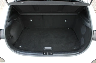 Kia Ceed 1.6 T-GDi GT Memory | JBL | Stuur/Stoelverwarming / 30