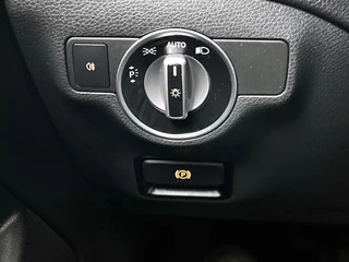 Mercedes-Benz GLA-klasse 180 Business Solution AMG | Trekhaak | CarPlay | Camera | Navigatie | Cruise Control / 27