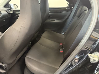 Toyota Aygo X 1.0 VVT-i S-CVT Play  Camera Carplay ACC 24 Maanden garantie* (Vraag naar de voorwaarden) / 14