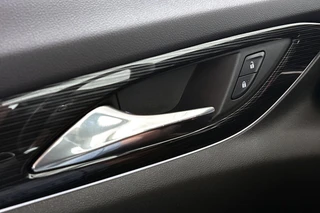 Opel Insignia Grand Sport 1.5 Turbo Business Executive Schuif-/Kanteldak Trekhaak Achteruitrijcamera / 36