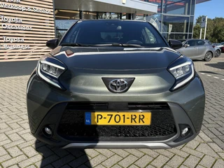 Toyota Aygo X 1.0 VVT-i MT Limited NL-AUTO 1E EIGENAAR CLIMA AD-CRUISE JBL-AUDIO APPLE/ANDROID CAMERA LM-VELGEN LED BI-TONE DRAADLOOS-LADEN / 4