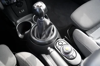 Mini Mini 1.5 Cooper Chili Serious Business | 1e eigenaar | Volledig onderhouden | Climate Control | LED | Cruise Control | Bluetooth | 18 inch | Navigatie | Comforttoegang | / 28