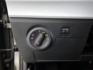 SEAT Arona 1.0 TSI AUTOM Style Connect / 28