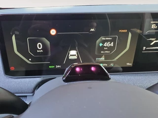 Kia EV3 GT-Line Business Edition 81.4 kWh | Navigatie | Stoel + Stuur verwarming | Navigatie | Climate control | Parkeer camera achter / 17
