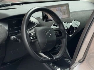 DS DS 3 1.2 PureTech Performance Line  Camera / Navigatie / Keyless / 8