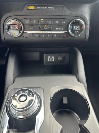 Ford Focus 1.5 EcoBoost ST LINE / 14