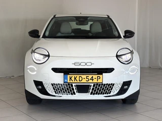 Fiat 600 1.2 Hybrid Icon 145 PK | Apple-Android | Cruise Control | Parkeersensoren / 5