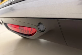 Opel Mokka Electric GS 54 kWh  | Climate control | Achteruitrijcamera | Apple Carplay/Android Auto | Cruise control | LED koplampen | Zwart dak | 18" Lichtmetalen velgen / 15