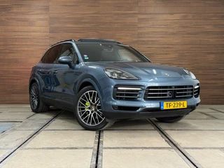 Porsche Cayenne 3.0 E-Hybrid Full Option | Vierwielbesturing | PANO | PDLS+ | BOSE | PASM | ComfortPakket | Soft Close |Trekhaak / 12