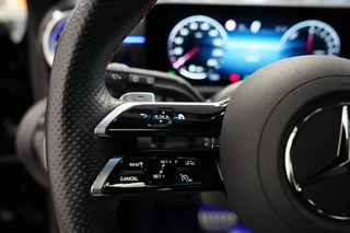 Mercedes-Benz A-Class 250 e Star Edition LIMITED ACC PDC Panoramadak Sfeerverlichting AMG NAP / 8